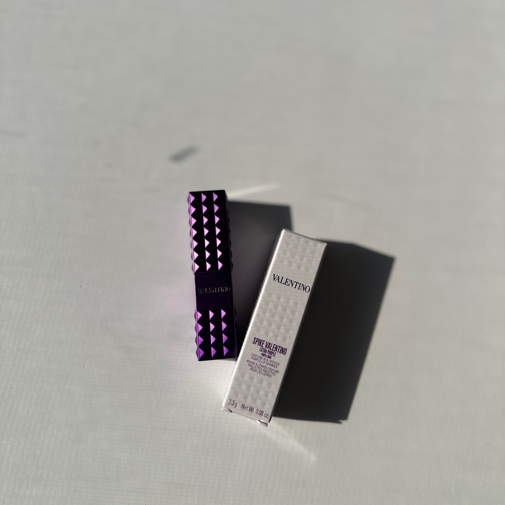 Valentino Spike Valentino Shimmer Lipstick (Limited edition)